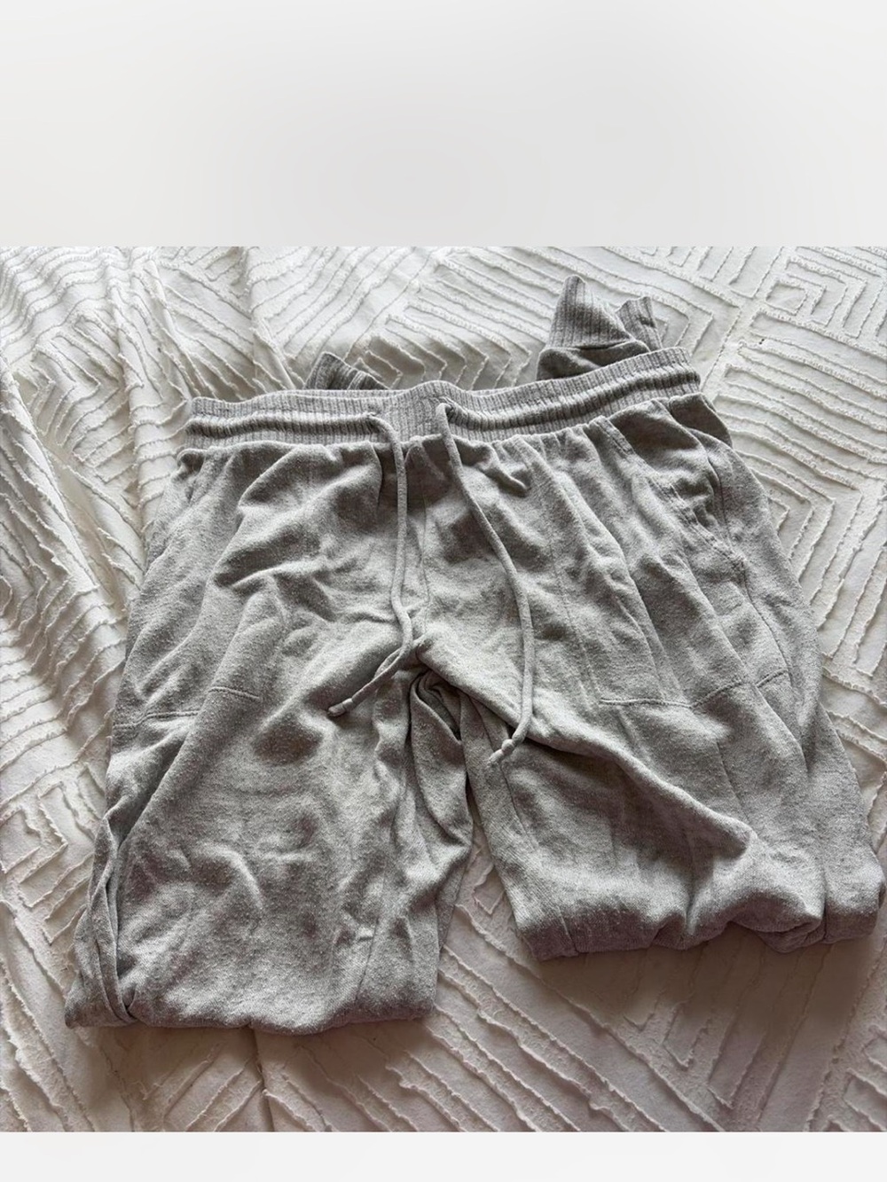 Women’s Grey Knit Lounge Pants